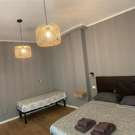 Riva Reno 4 Rooms Bologna Exterior photo