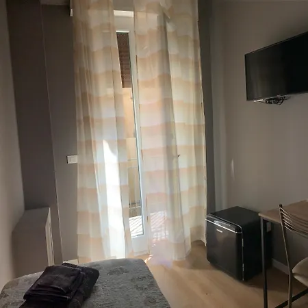 Riva Reno 4 Rooms Bologna Exterior photo