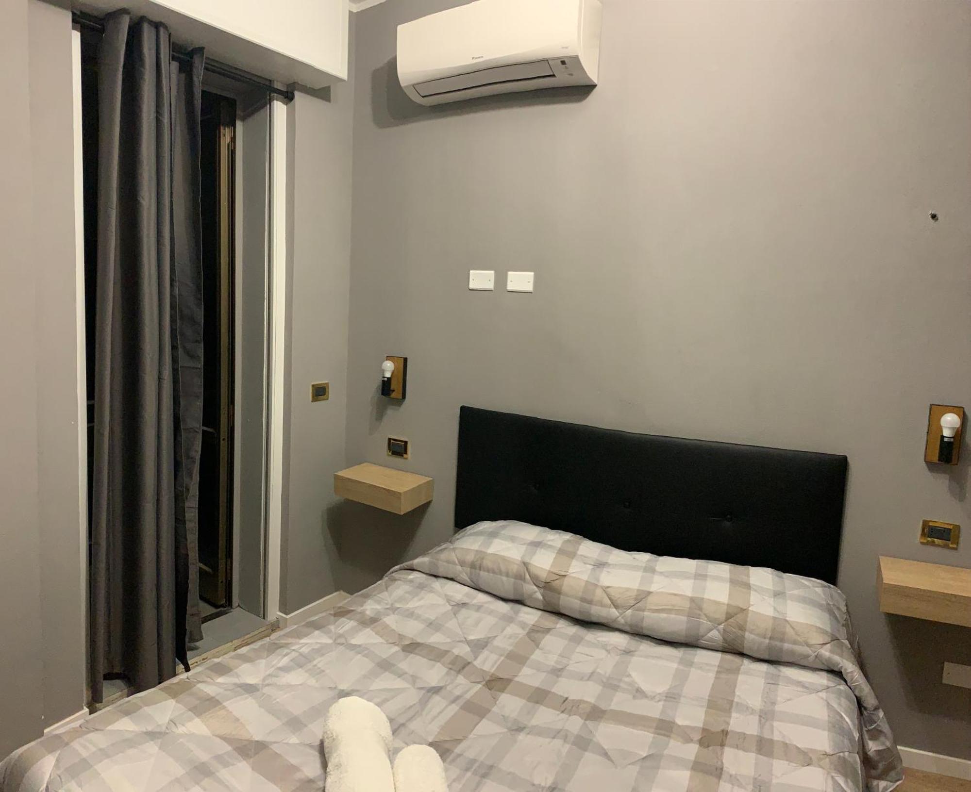 Casa de hóspedes Riva Reno 4 *
